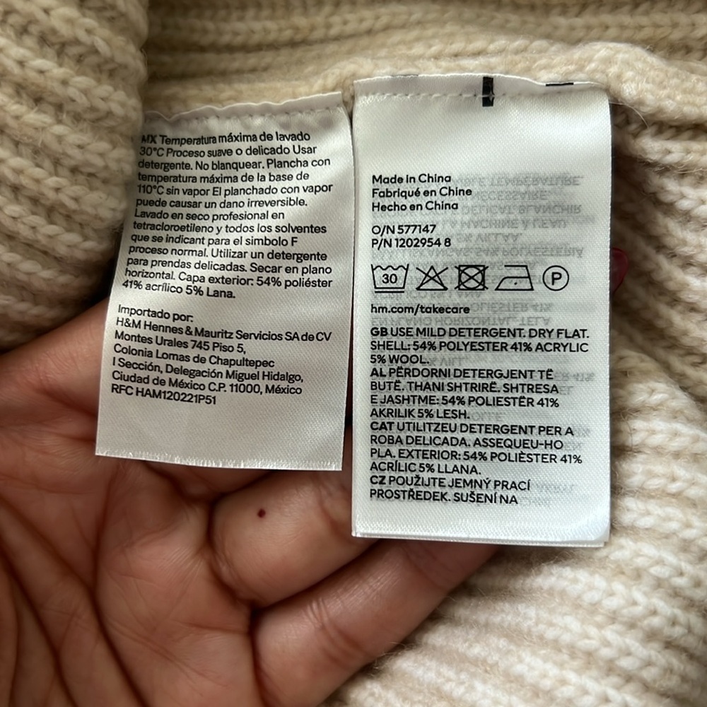 H&M Ribbed Knit Skirt - Picture 7 of 7